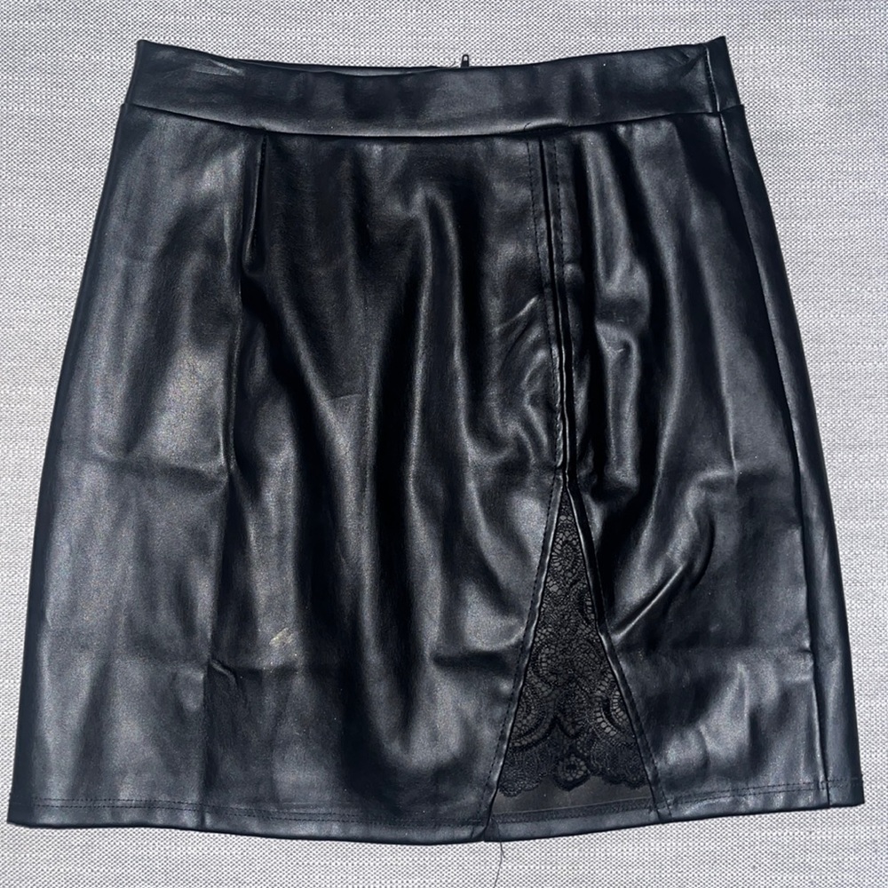 Windsor Mini  Skirt Size M
